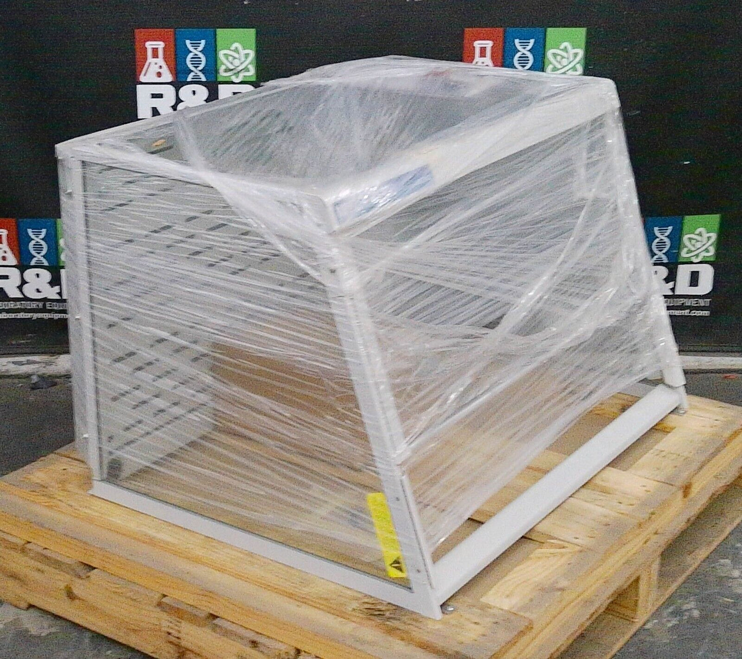 Labconco/ Mettler Toledo 3930310 Ventilated Balance Enclosure w/Monitor OPEN BOX