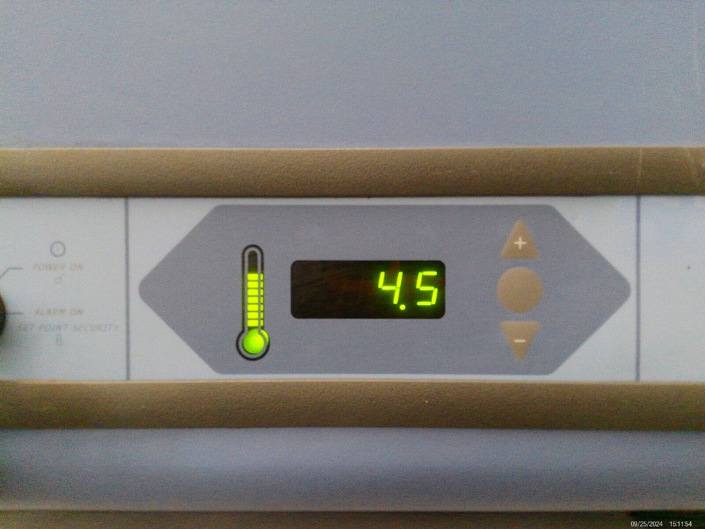 Thermo Scientific REL3004A +4C Laboratory Refrigerator 29.2Cf 120v FULLY TESTED
