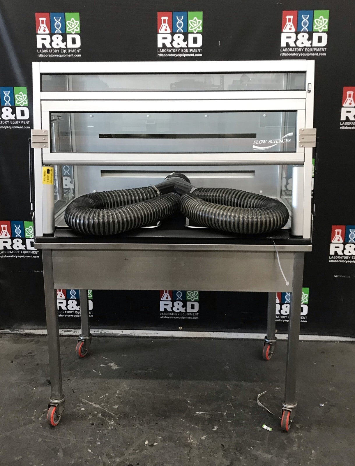 Flow Sciences 4ft FS9040 Ventilated Balance Enclosure With Table & Ducting