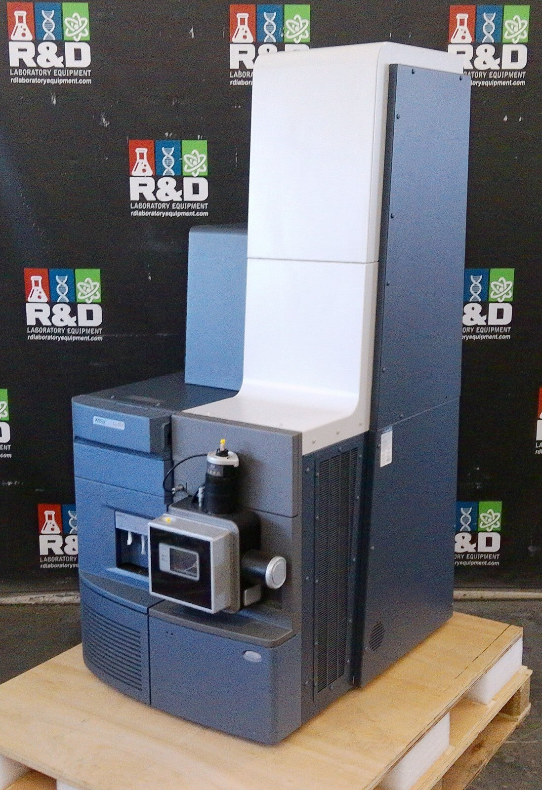 Waters/ Acquity ZEVO G2 QTOF UPLC Mass Spectrometer System 220v, NO SOFTWARE