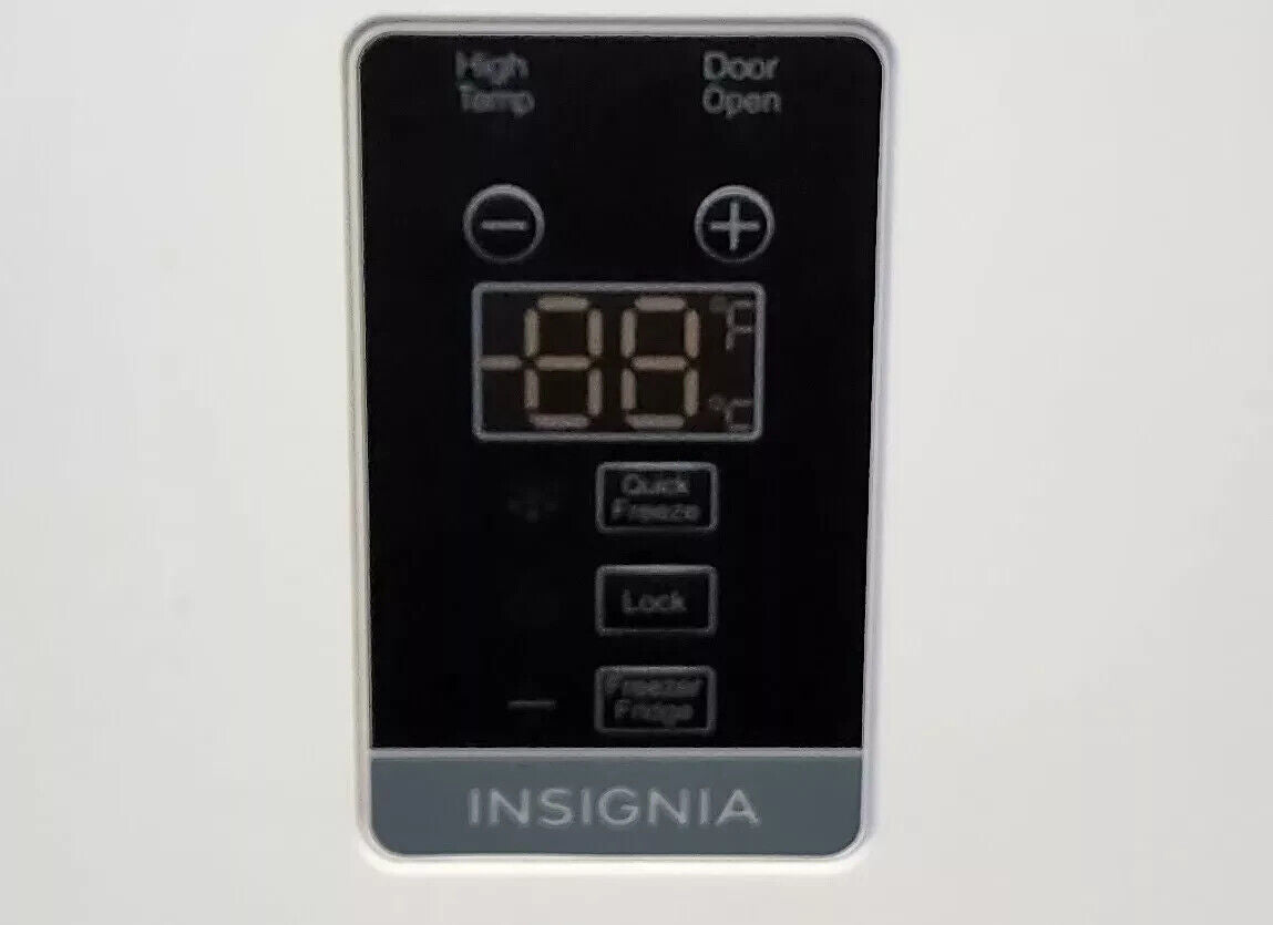 Insignia NS-UZ17WH0 Convertible Refrigerator/ Freezer 17Cf 120v FULLY TESTED