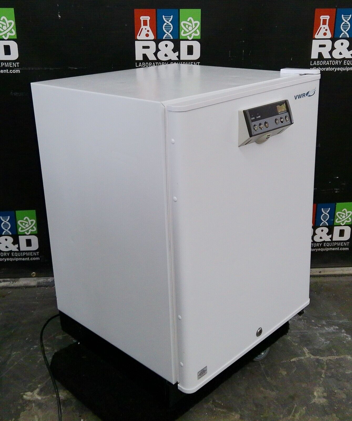 VWR Sanyo SR-L6111W Undercounter Laboratory Mini-Fridge 5.7Cf 120v FULLY TESTED