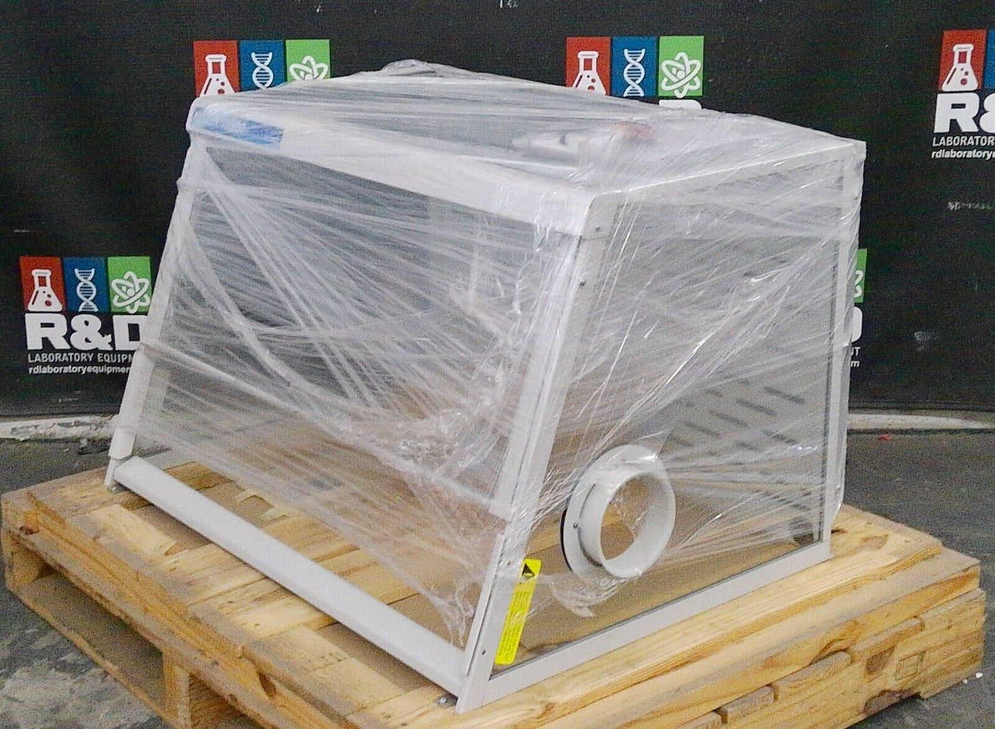 Labconco/ Mettler Toledo 3930310 Ventilated Balance Enclosure w/Monitor OPEN BOX