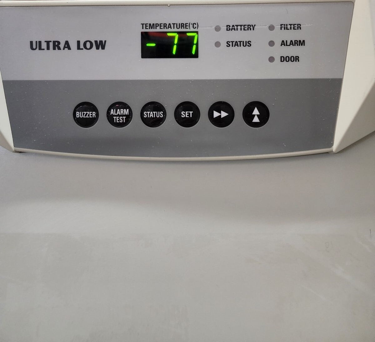 Sanyo MDF-U72VC -86C VIP Series Ultra Low Freezer 25.7Cf 220v -80 FULLY TESTED