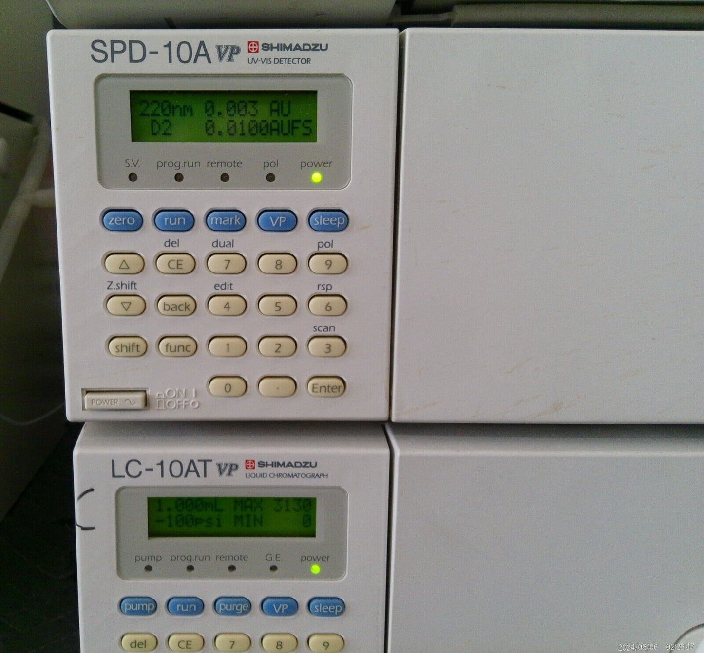 Shimadzu SIL-10 VP HPLC Auto Injector, Liquid Chromographer, UV-VIS System