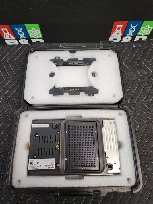 Applied Biosystems (4453555) 384 Well Heated Cover w/Array Card & Storage Case