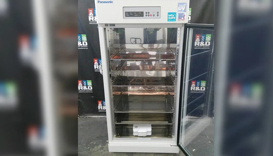 CO2 Large Reach-In Incubator
