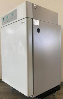 VWR Sheldon 2400 Water Jacketed CO2 Incubator 120v