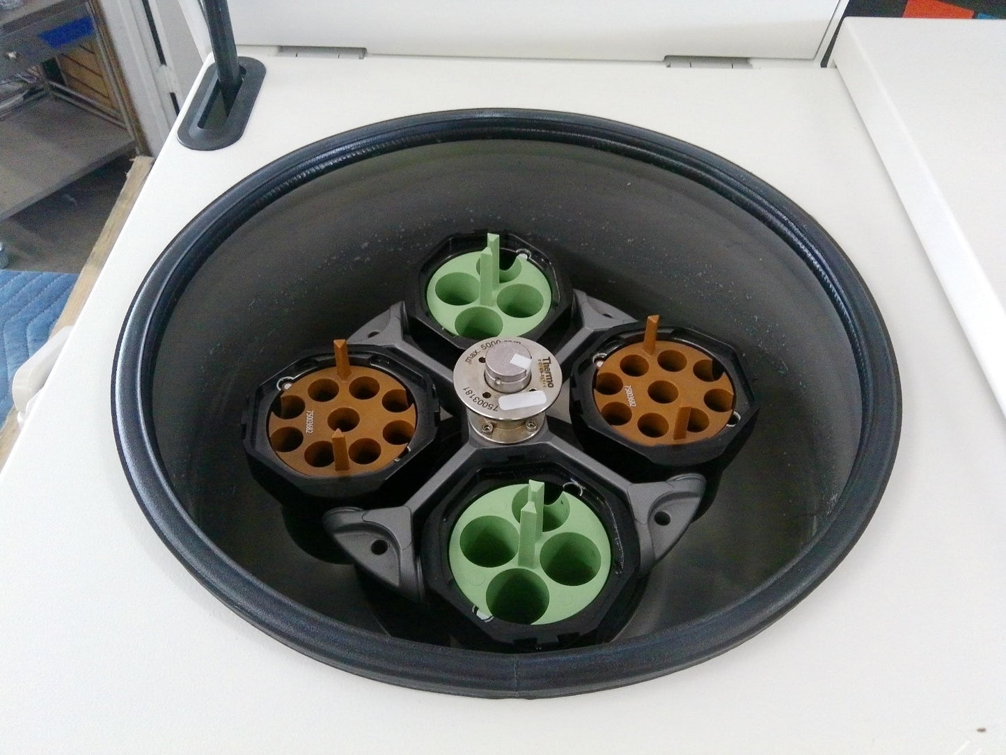 Thermo Sorvall X1R Refrigerated Benchtop Centrifuge w/ Rotor 120v FULLY TESTED