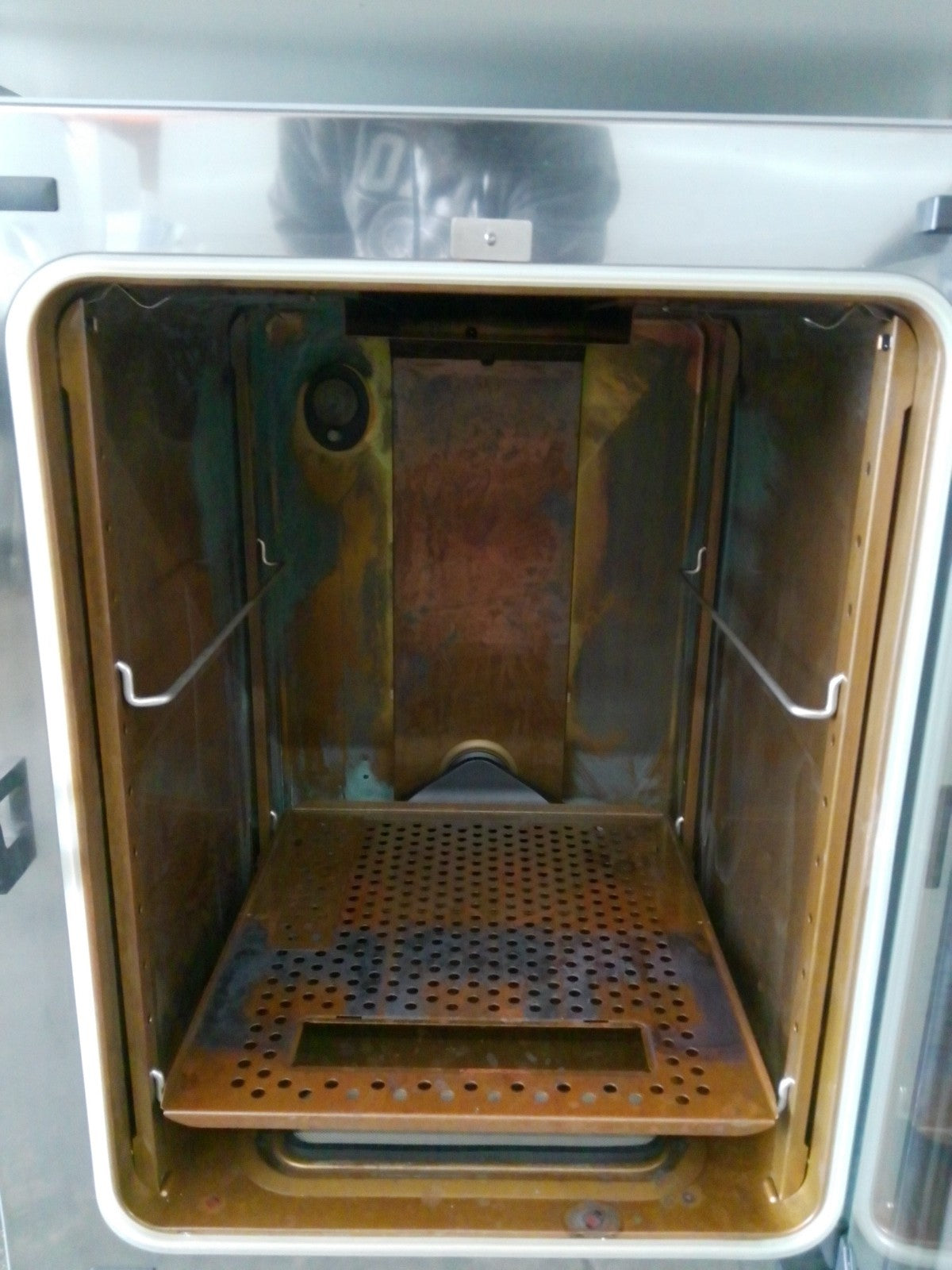 Thermo HERAcell Vios 160i Double Stack Copper Lined CO2 Incubators (2015)