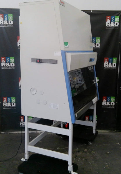 Thermo Scientific 4ft 1375  A2 Biosafety Cabinet w/UV & Stand (2019)FULLY TESTED