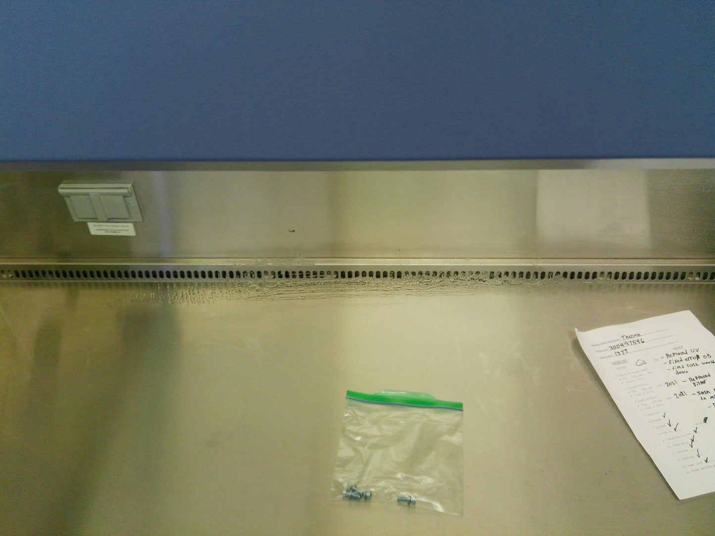 Thermo Scientific 6ft 1377 A2 Biosafety/Biological Safety Cabinet w/UV +Warranty