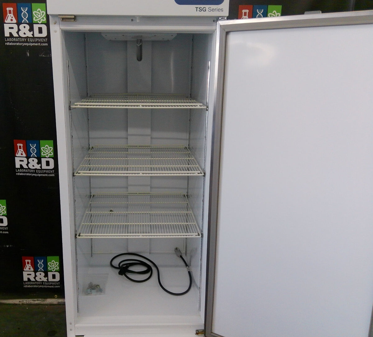 Thermo Scientific GTTSG25RPSA +4C Laboratory Refrigerator 23Cf FULLY TESTED