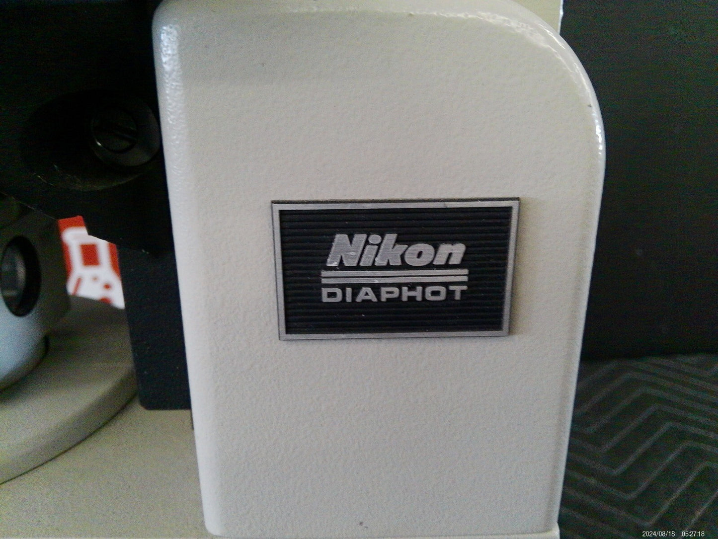 Nikon Diaphot Inverted Phase Contrast Microscope With 3 Objectives