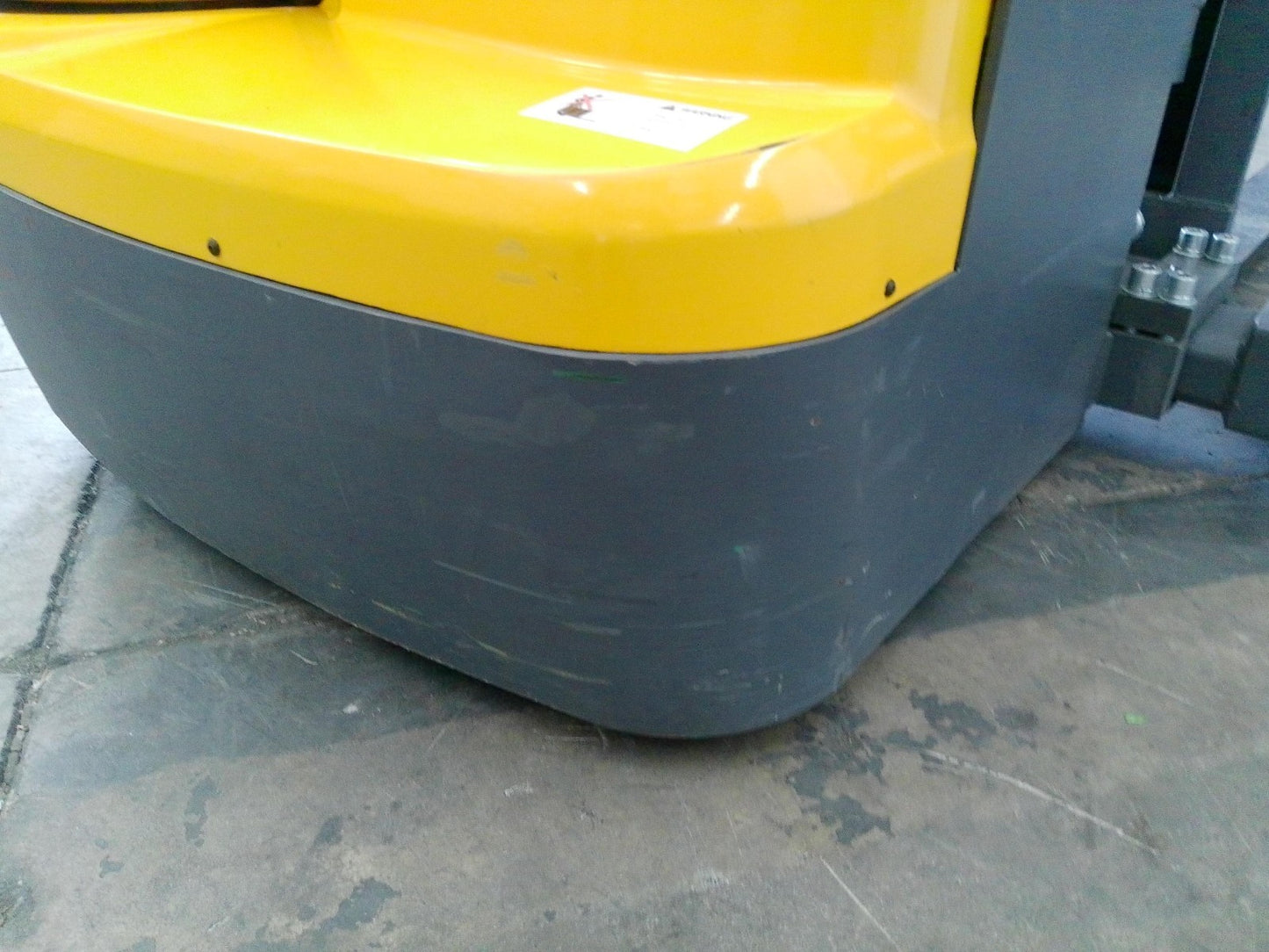 XILIN Electric Forklift Walkie Straddle Stacker CTD15-III, 3300lb Up To 220”High