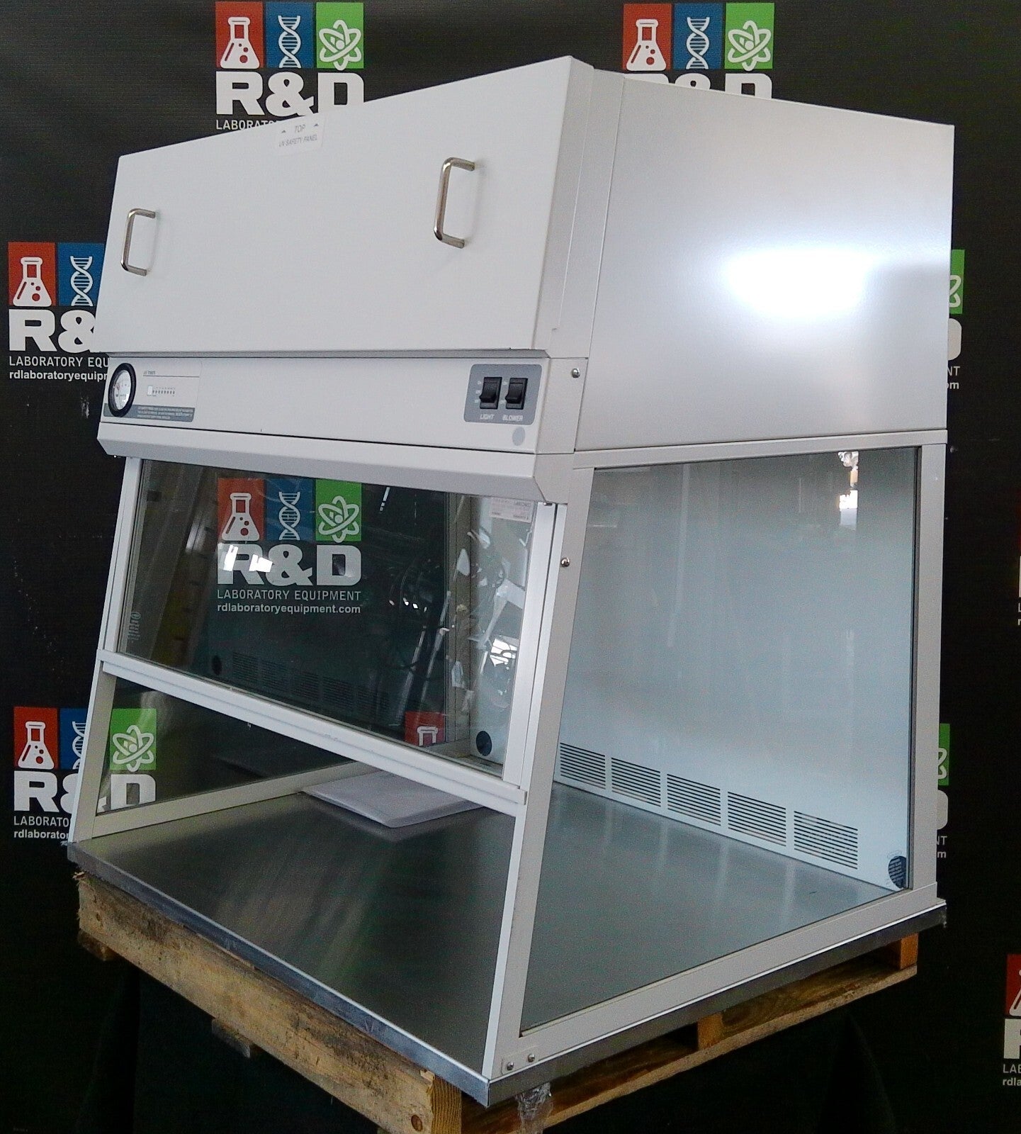 Fisherbrand/Labconco 3ft 3560002 HEPA PCR Workstation Laminar Flow w/UV Lighting