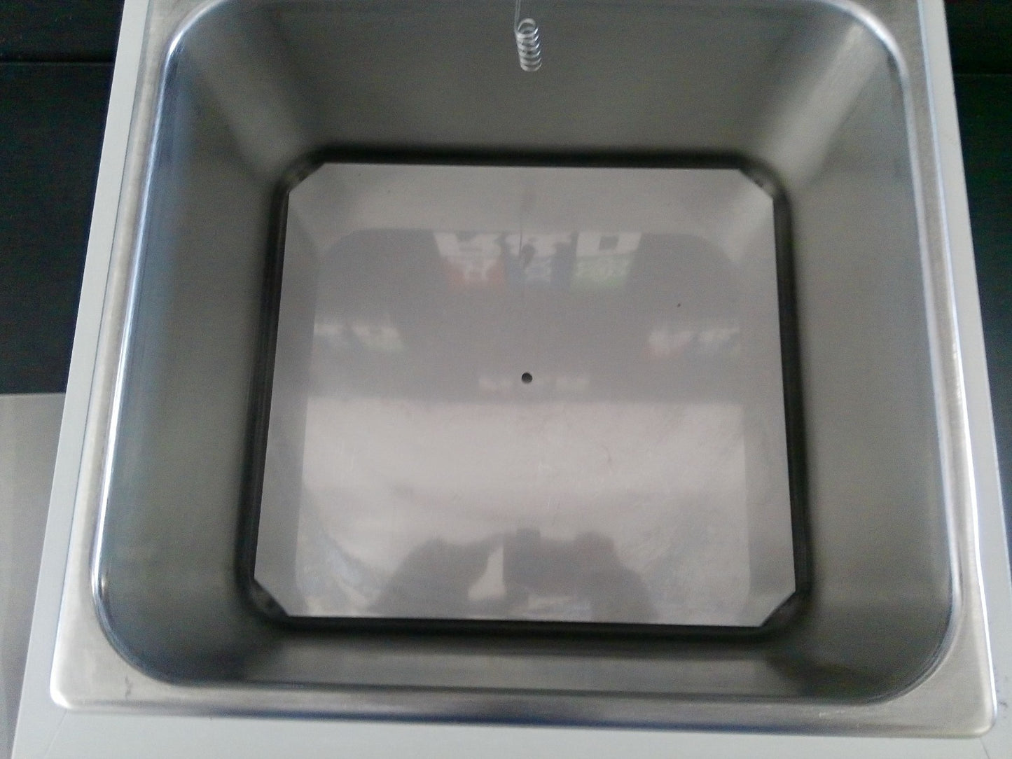Thermo Scientific 2837 Precision 2837 Digital Heated Water Bath 12L (2008)