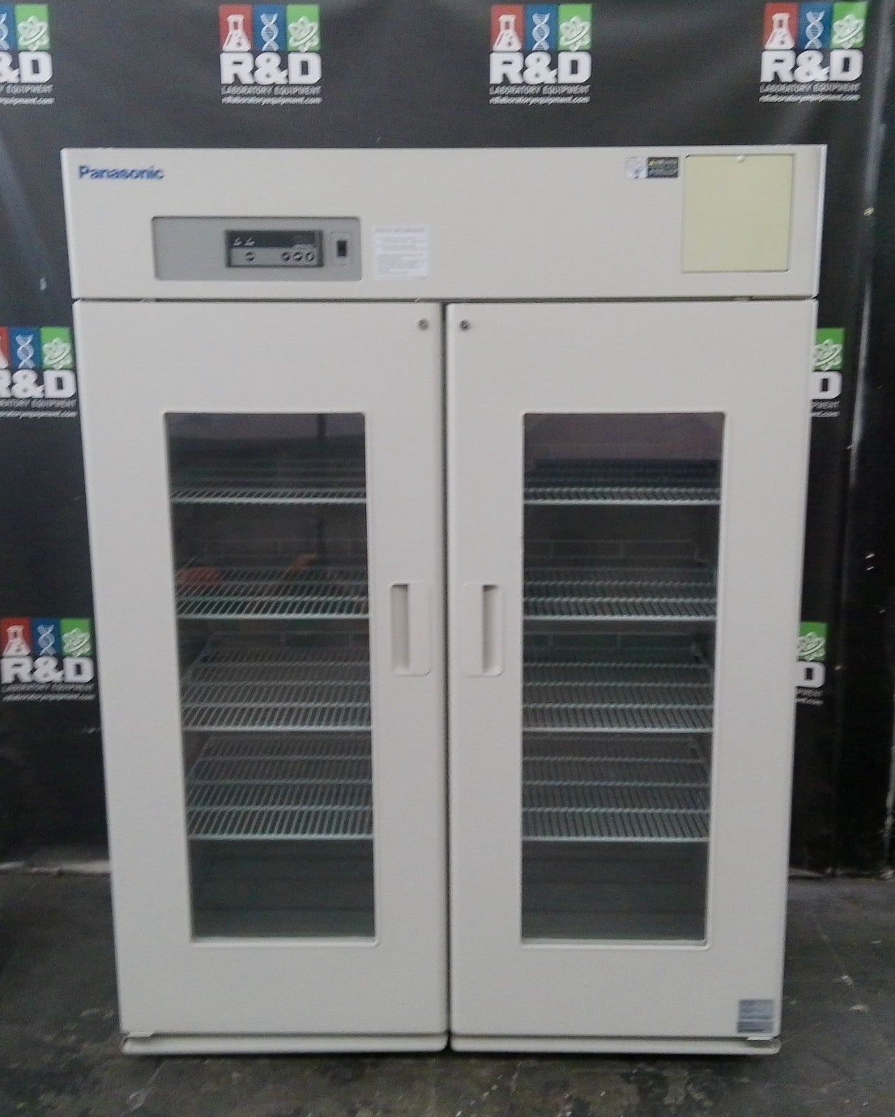 Panasonic MPR-1441-PA Double Door Pharmaceutical +4C Refrigerator 48Cf (2015)