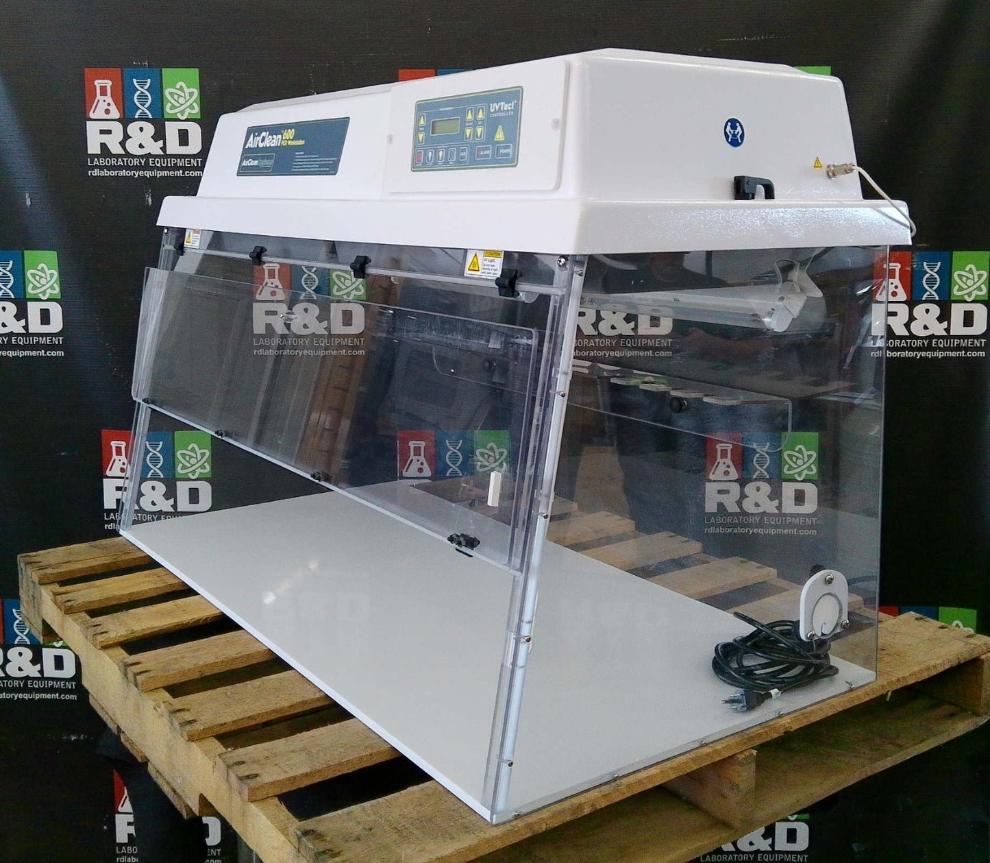 Airclean Systems AC648LFUVC 4ft Airclean 600 PCR Workstation  w/UV & Fluorescent