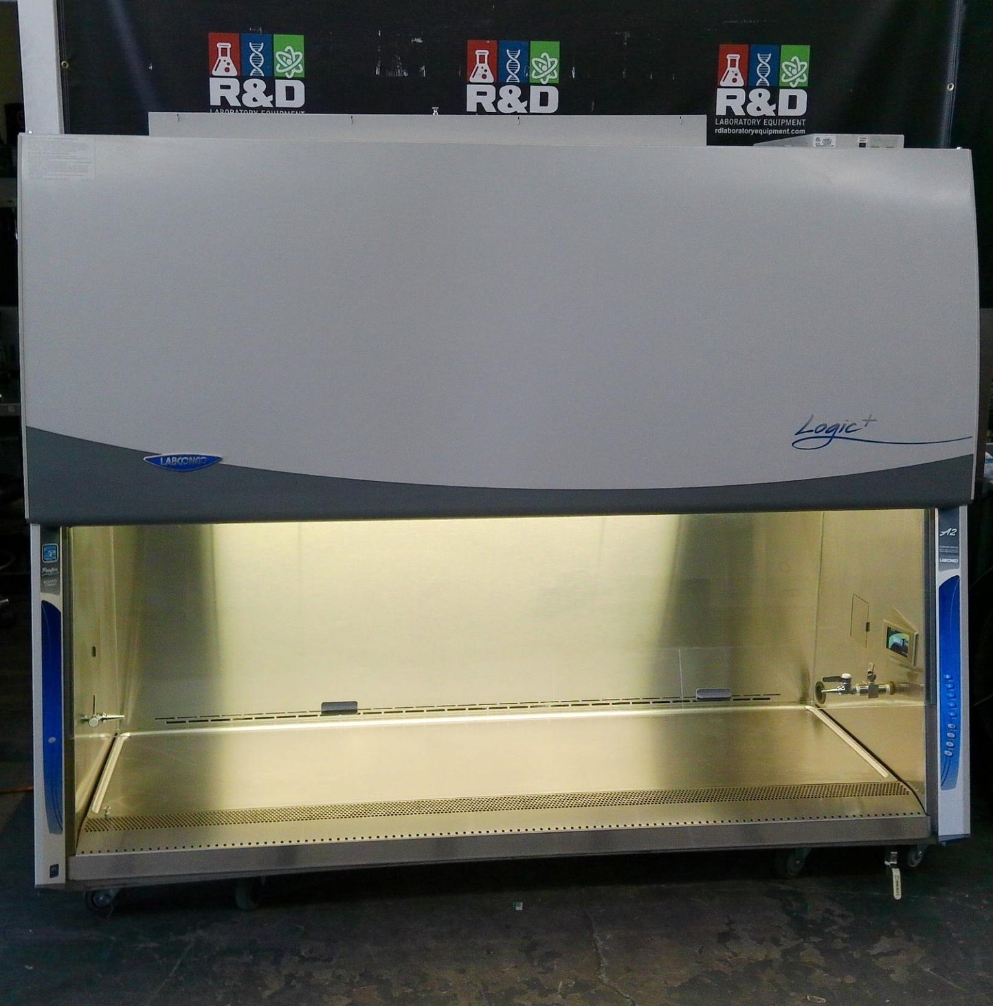 Labconco 6ft Logic+ A2 Biosafety/Biological Safety Cabinet w/UV & Stand+Warranty