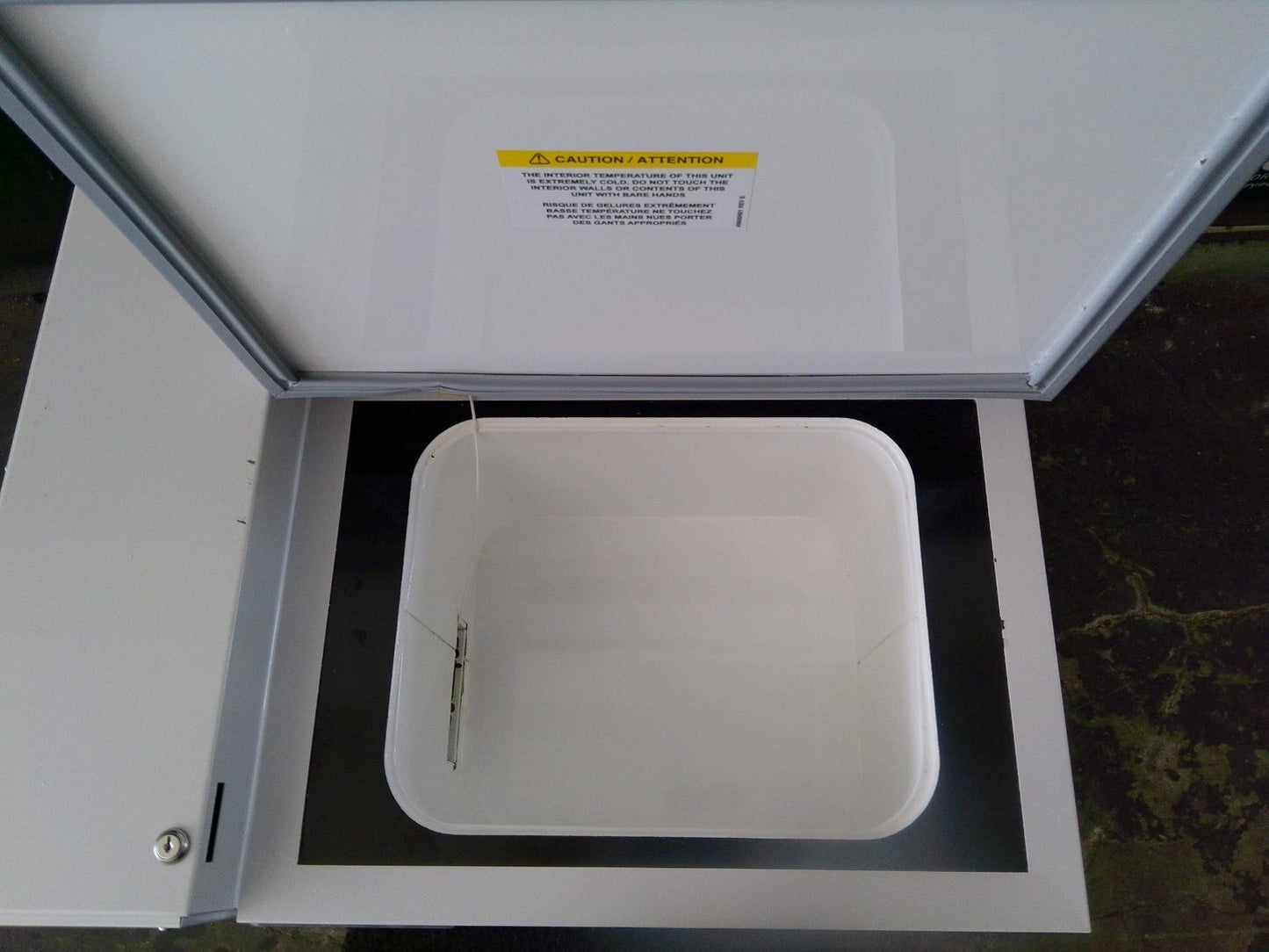 Thermo Scientific ULT-185-5-A Ultra-low -80c Benchtop Chest Freezer 1Cf