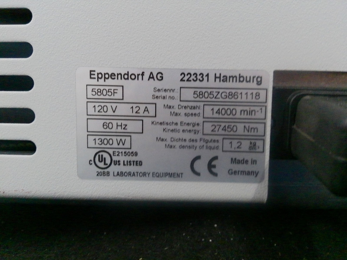 Eppendorf 5804R Refrigerated Centrifuge w/Rotor (A-4-44) & Buckets & Inserts