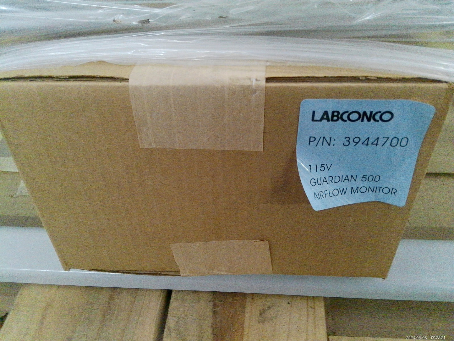 Labconco/ Mettler Toledo 3930310 Class 1 Ventilated Enclosure w/Airflow 500 Monitor 3944700 -  OPEN BOX