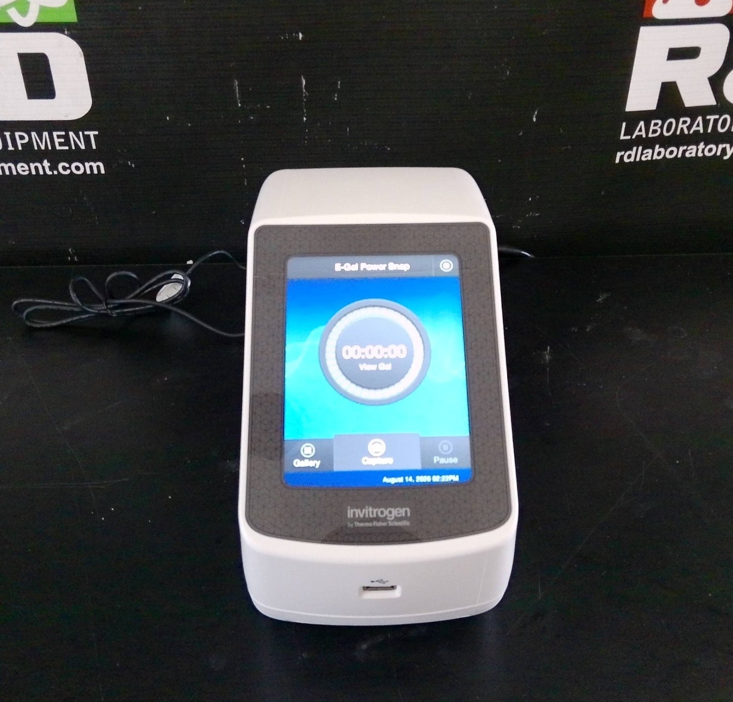Invitrogen E-Gel Power Snap G8100 w/G8200 Camera Electrophoresis System