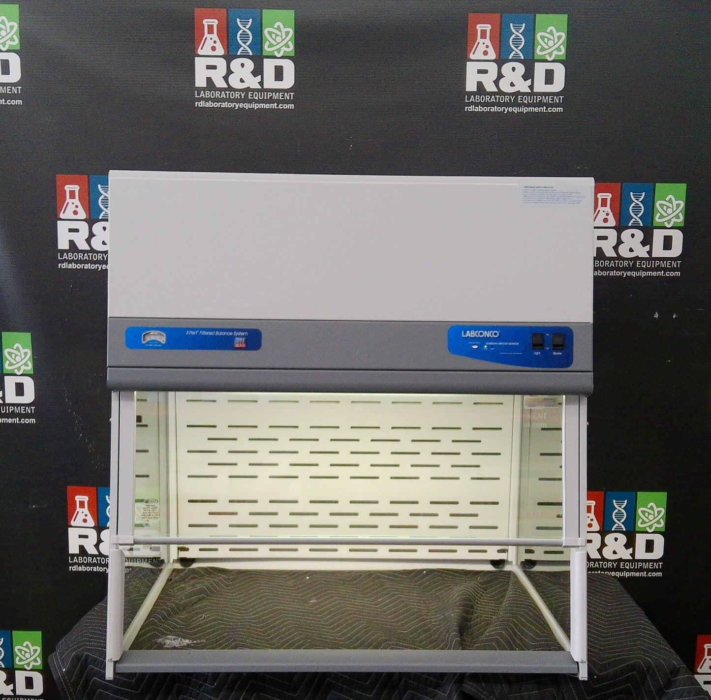 Labconco 3950301 3ft XPert HEPA Filtered Balance, Vented Enclosure, FULLY TESTED