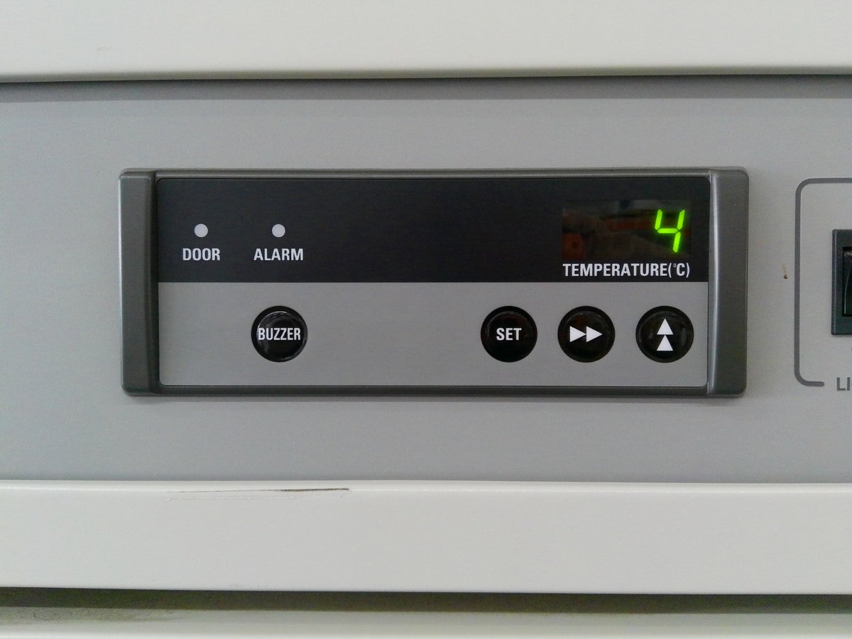 Panasonic MPR-721-PA +4C Laboratory Refrigerator 24.2Cf 120v FULLY TESTED