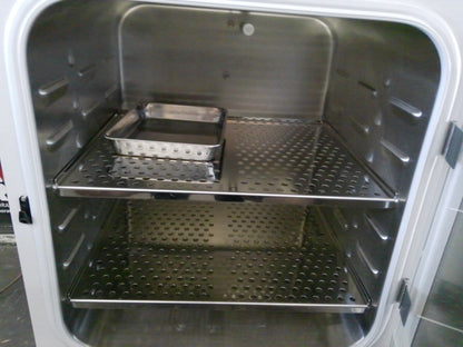 Binder CB-S 170 9040-0190 Double Stack CO2 Incubator w/ Casters 120v