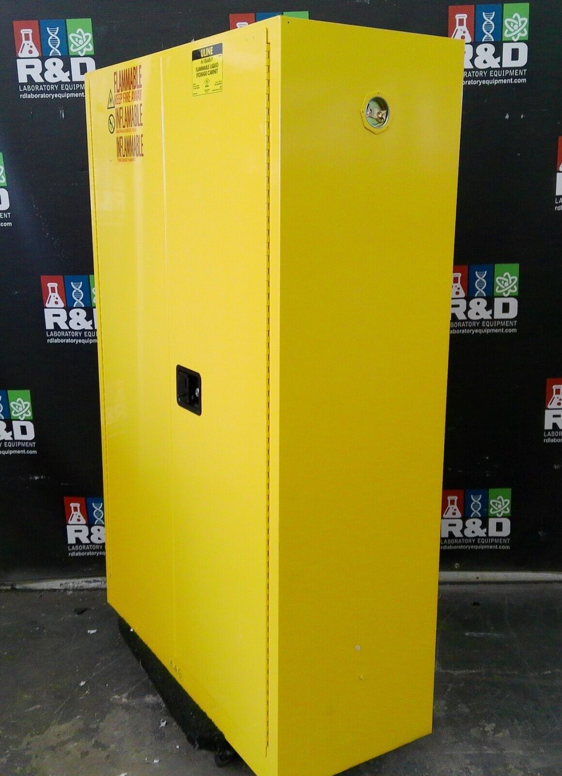Uline H-1564S-Y Flammable Storage Cabinet Self Closing Doors 45 Gal