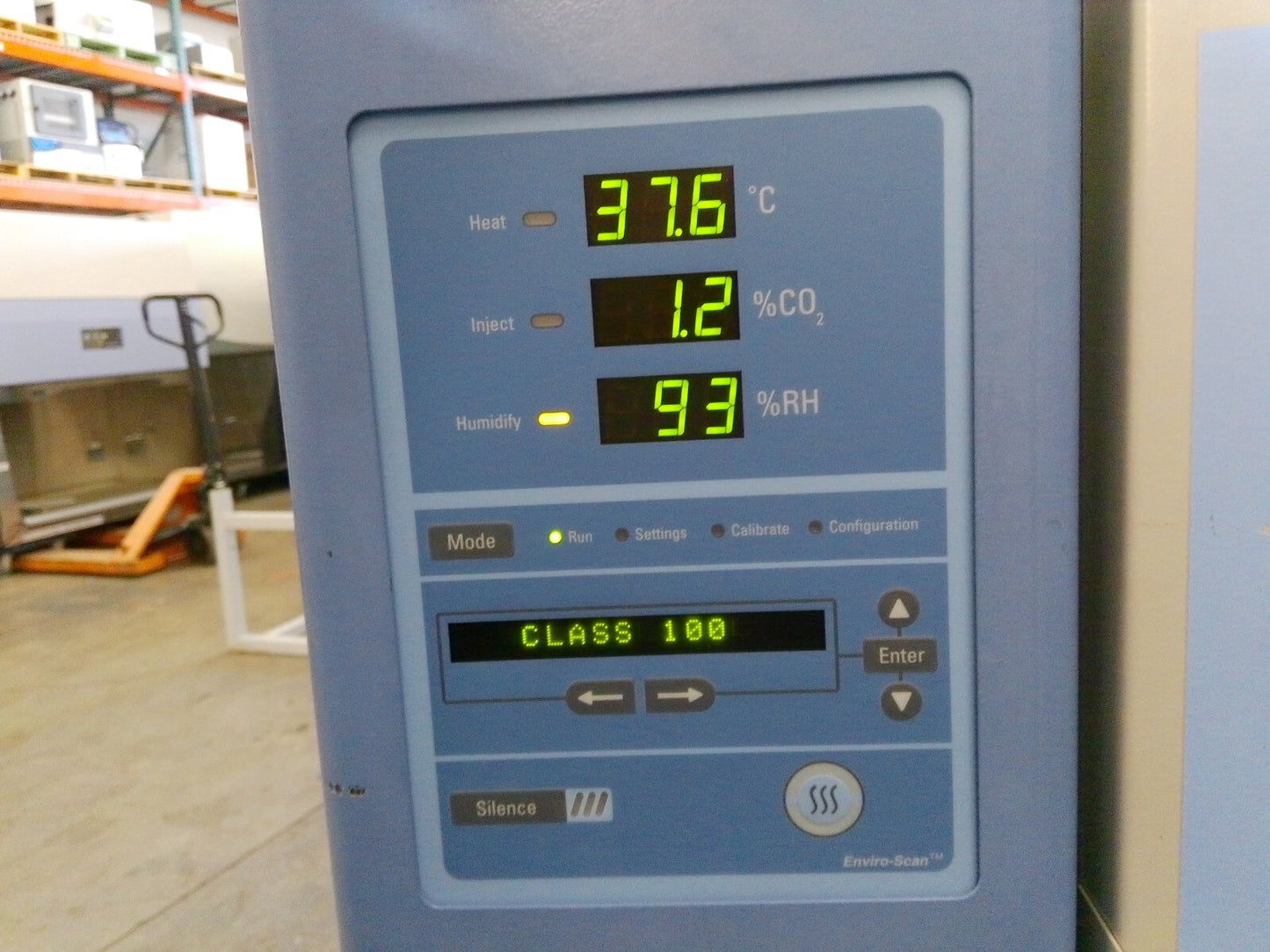 Thermo Scientific 3307 Steri-Cult CO2 Incubator 8.2Cf 120v