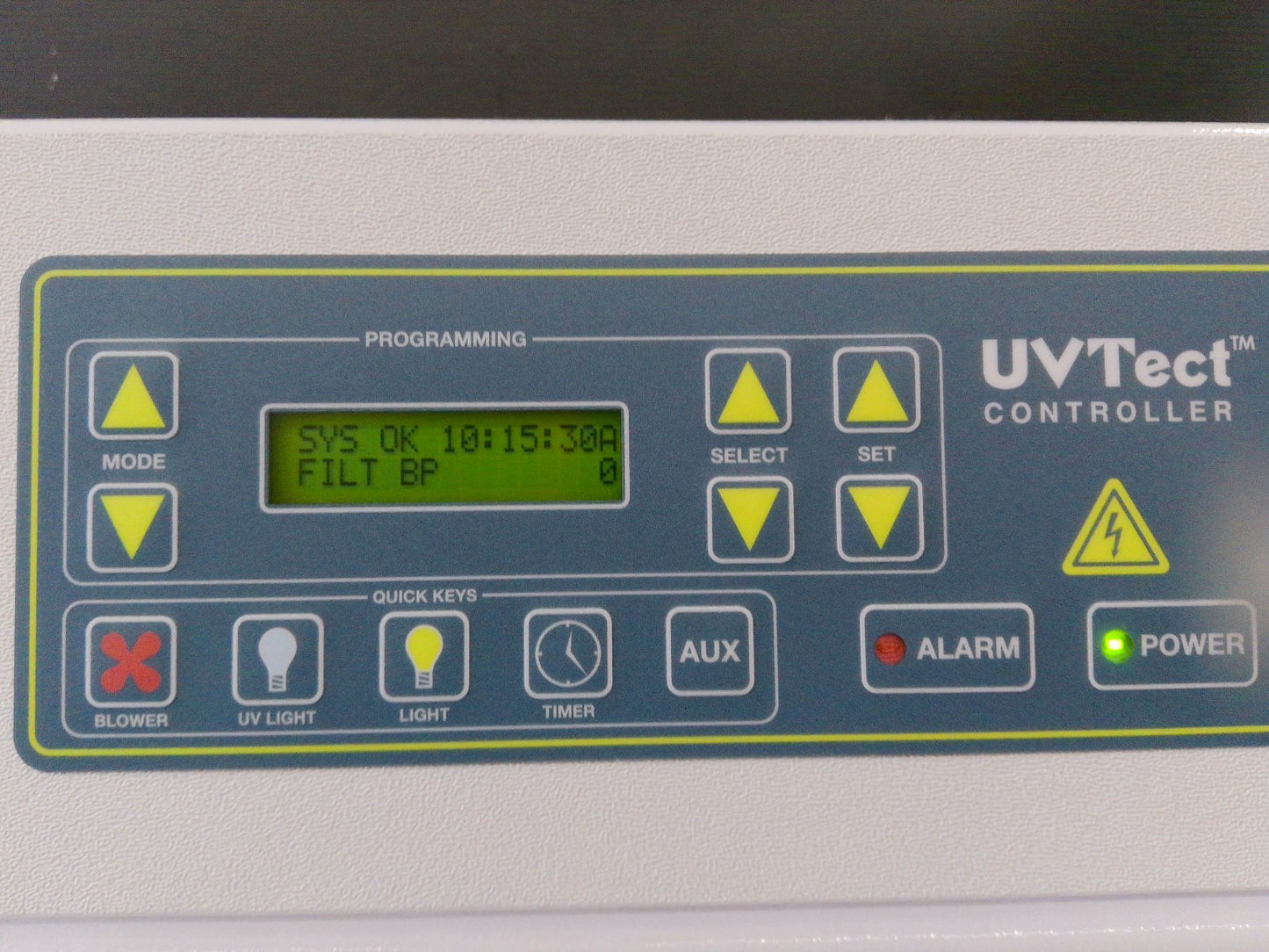 Airclean Systems AC648LFUVC 4ft Airclean 600 PCR Workstation  w/UV & Fluorescent