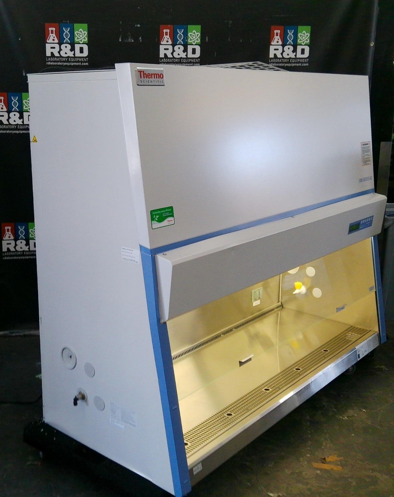 Thermo Scientific 6ft 1377 A2 Biosafety/Biological Safety Cabinet w/UV +Warranty