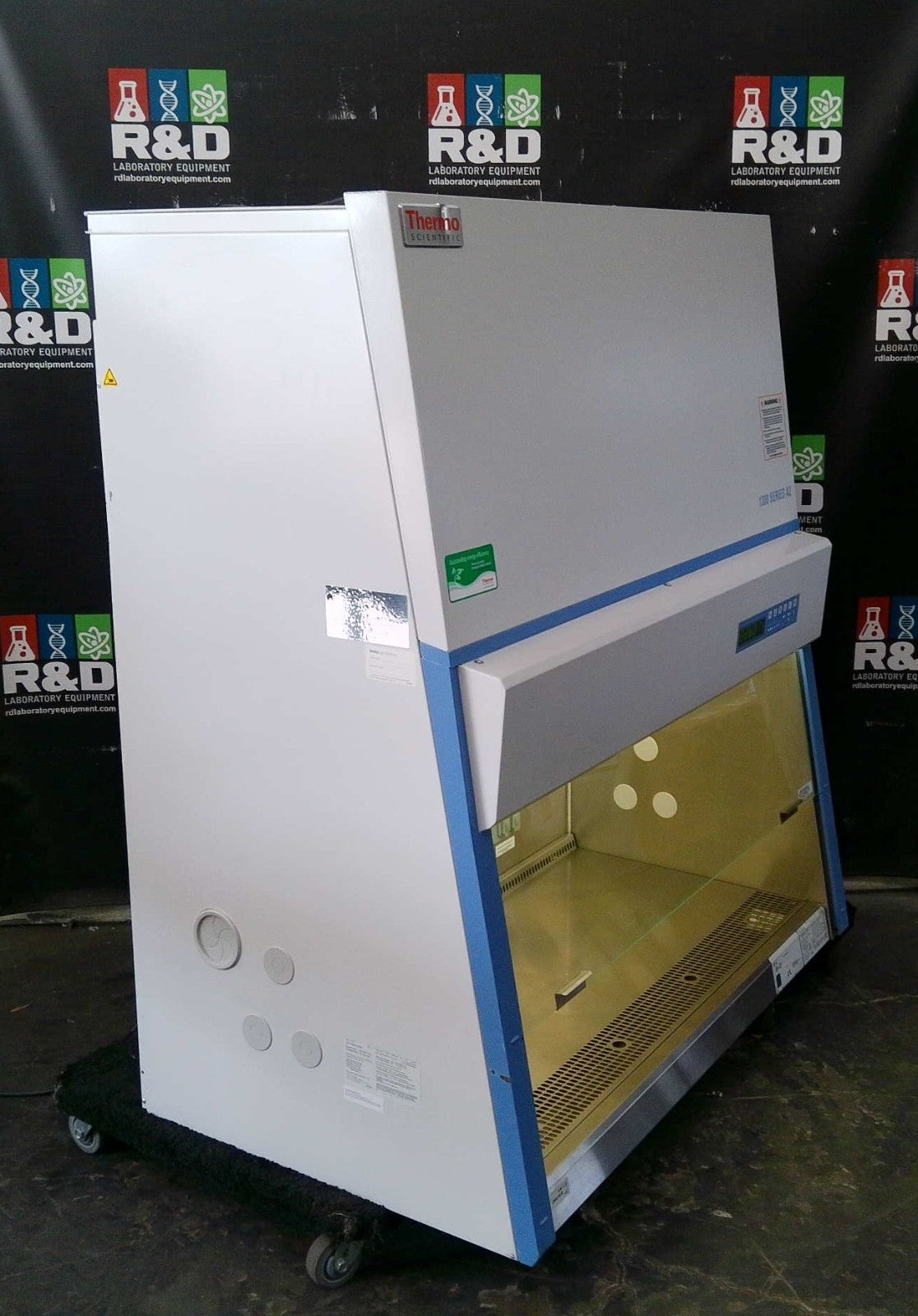 Thermo Scientific 4ft 1375  A2 Biosafety Cabinet w/UV & Stand (2020)FULLY TESTED