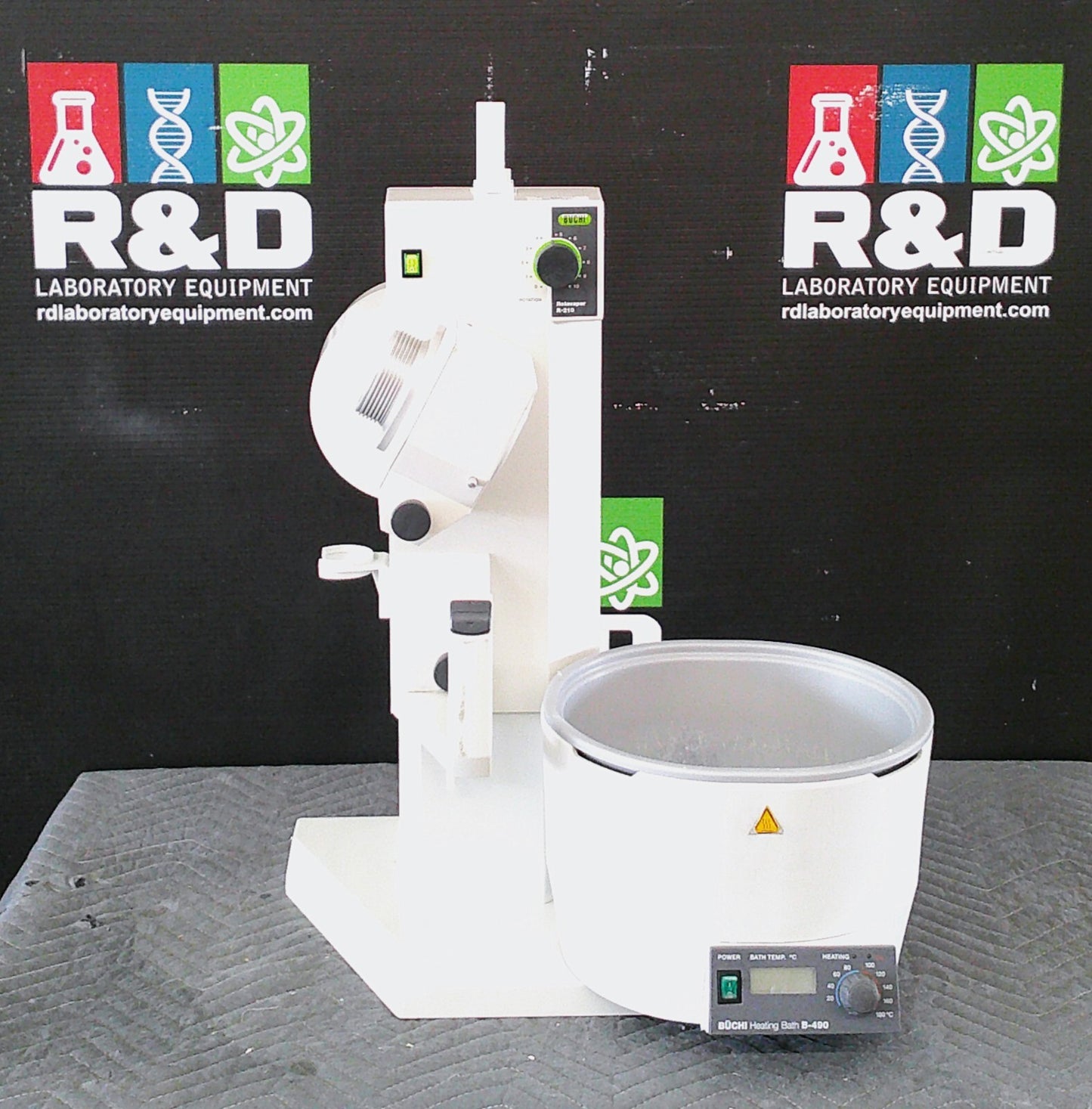 Buchi R-210 Rotovapor Rotary Evaporator w/ B-490 Heating Bath