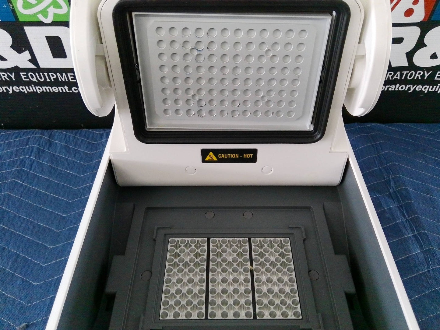 Applied Systems A24812 SimpliAmp 96-Well PCR Thermal Cycler (2017)