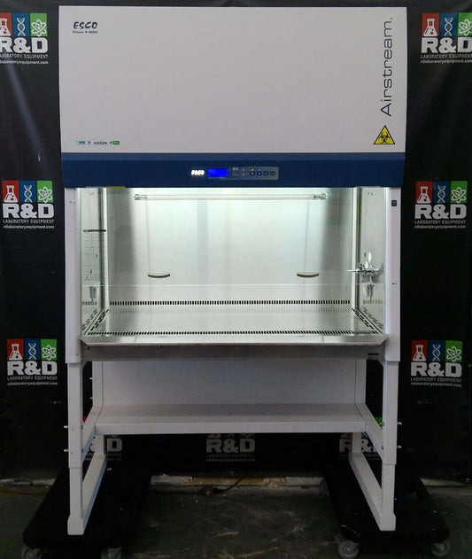 Esco 4ft AC2-4S9-NS (2017) Biosafety Cabinet w/Stand & UV FULLY TESTED