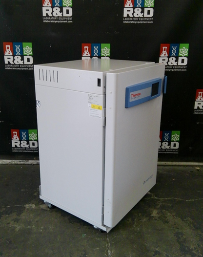 Thermo Scientific 4110 Series Water Jacketed CO2 Incubator (2021)