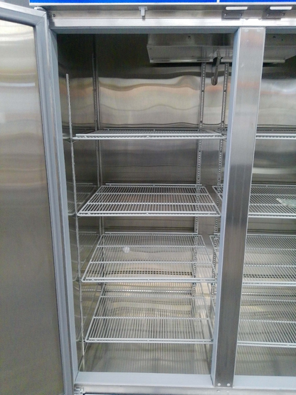 FisherBrand FBG49RSSA Isotemp Double Door Laboratory +4C Refrigerator 49Cf