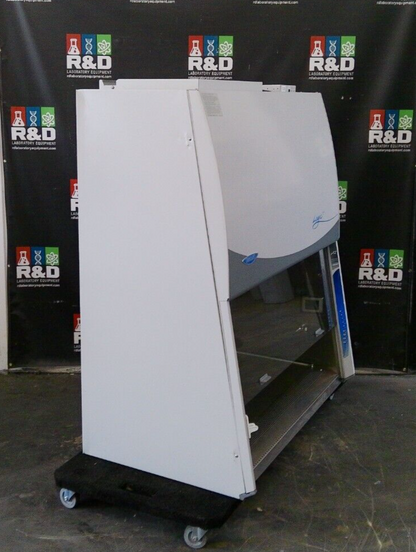 Labconco 4ft Logic+ A2 Biosafety/Biological Safety Cabinet w/Stand & UV+Warranty