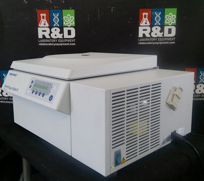 Eppendorf 5804R Refrigerated Centrifuge w/Rotor (A-4-44) & Buckets & Inserts