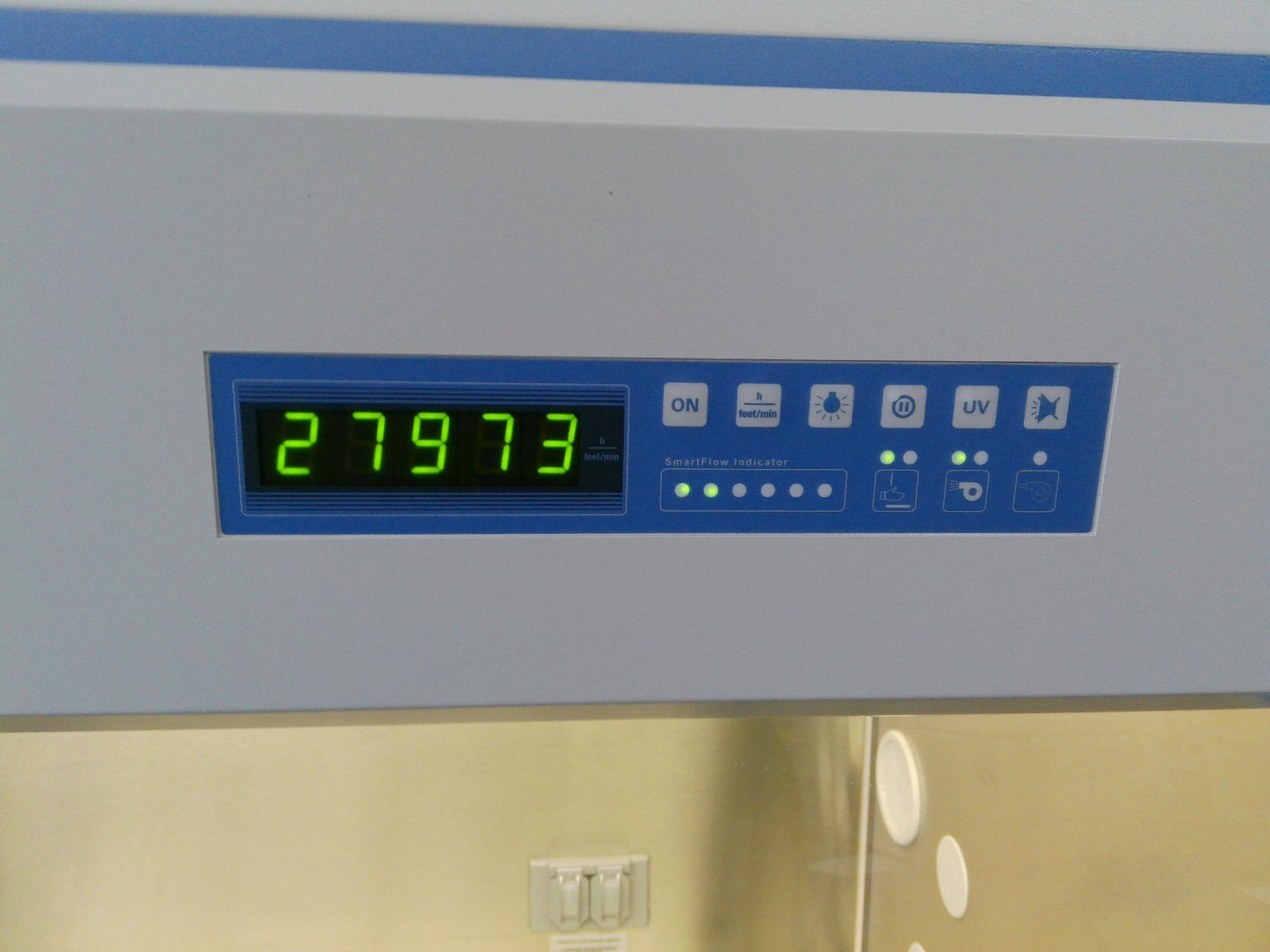Thermo Scientific 4ft 1375 A2 Biosafety/Biological Safety Cabinet w/UV +Warranty