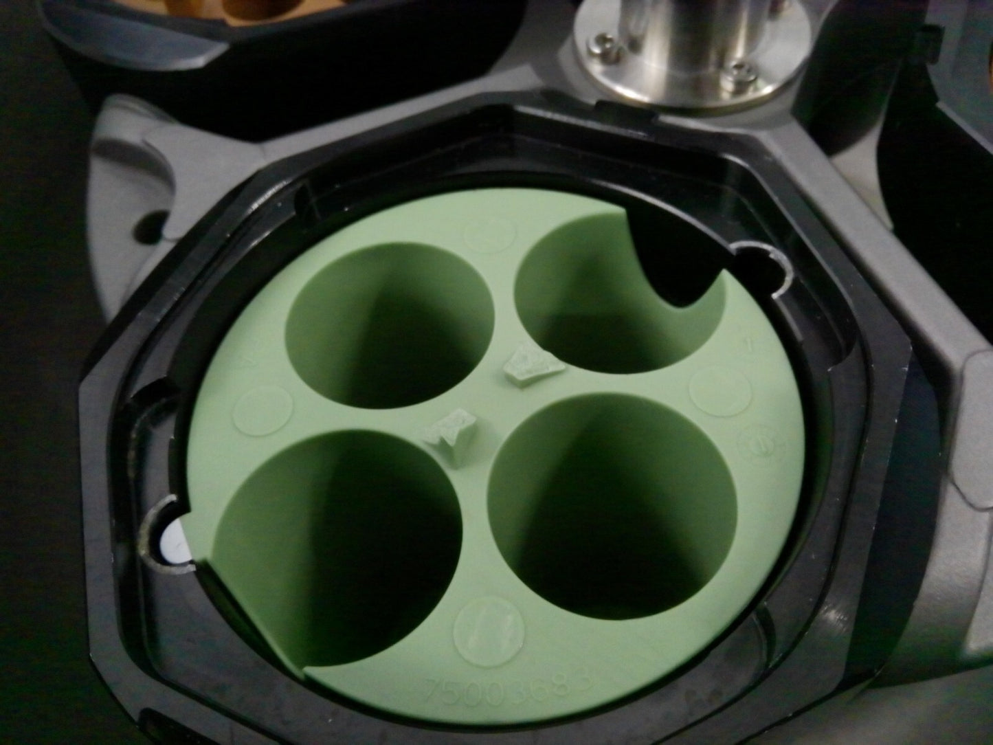 Thermo Sorvall ST16R Refrigerated Benchtop Centrifuge w/Rotor, Buckets, Inserts