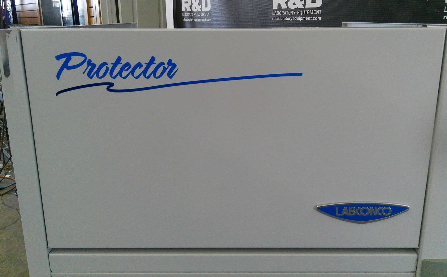 Labconco 30" Chemical Laboratory Fume Hood (Yr 2020) Protector 3030002