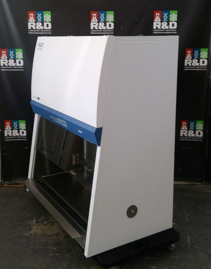 Esco 4ft VA2-4A9-G3 Animal Handling Biosafety Cabinet w/Stand & UV (2022)