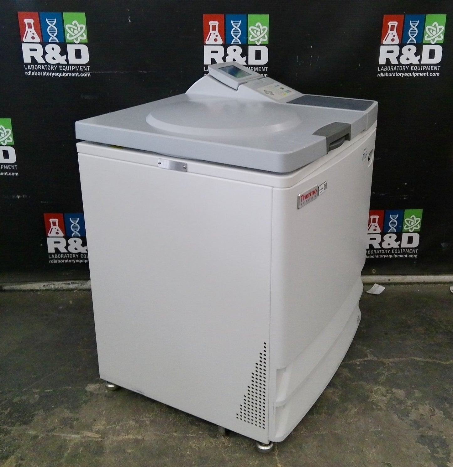 Thermo Sorvall RC6 Plus Refrigerated Floor Centrifuge w/ Rotor (SH-3000) 208V