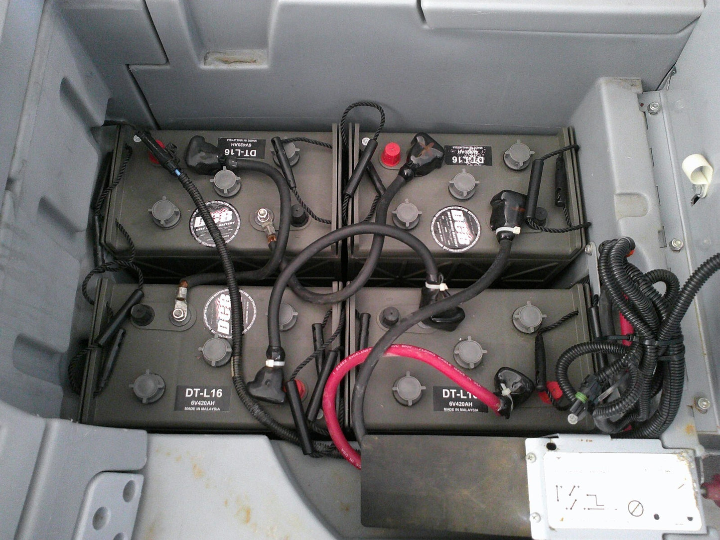 Advance HR 2800 Nilfisk Ride Along Floor Cleaner Scrubber New Batteries &Charger