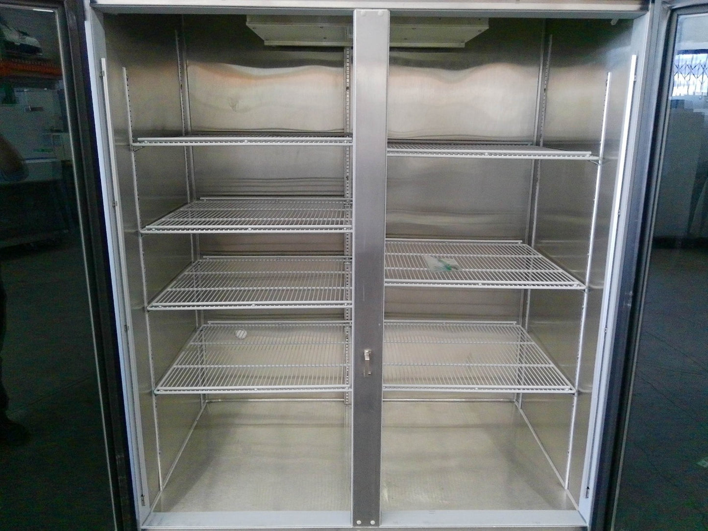 FisherBrand FBG49RSGA Isotemp Glass Double Door Laboratory +4C Refrigerator 49Cf